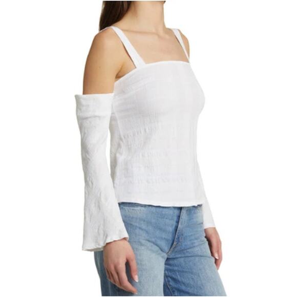 New ~ TOPSHOP NORDSTROM ~ Textured Cold Shoulder Top Size 8 - Picture 3 of 10